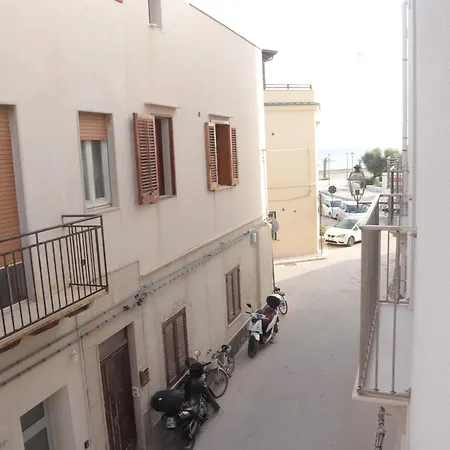 Maison d'hôtes Ajamola '800 *